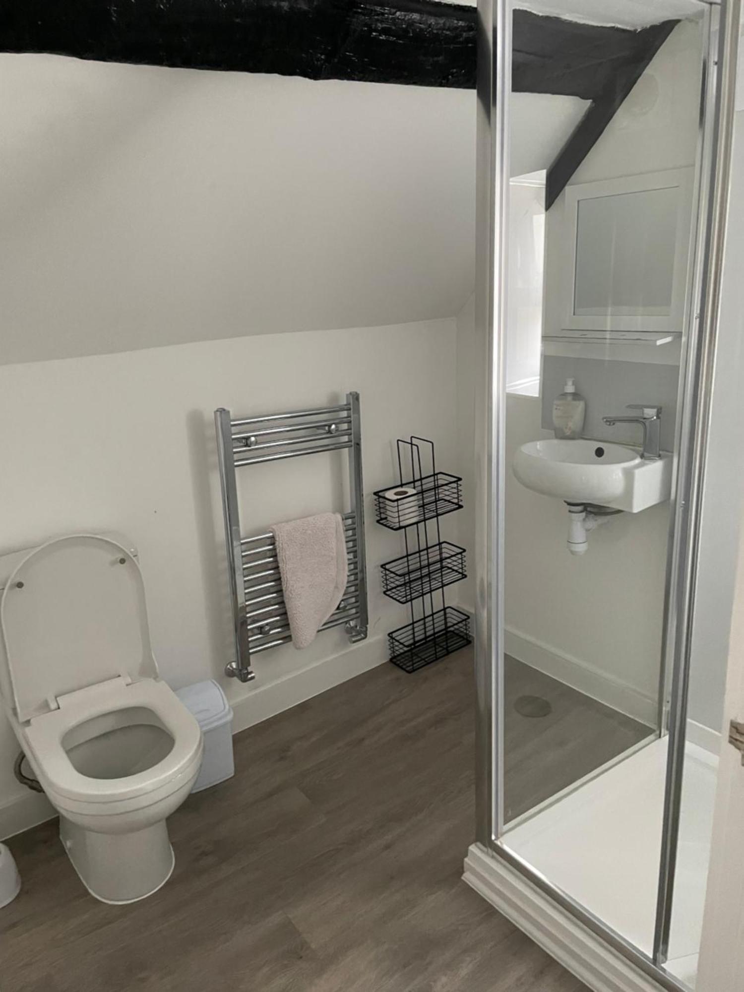 The White Hart Inn Туикнем Экстерьер фото